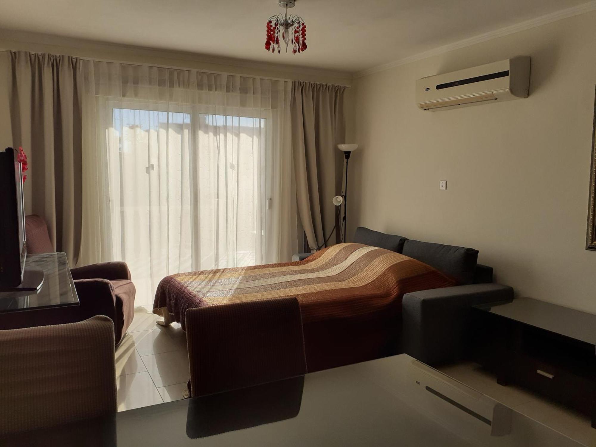 Luxury Cozy Near Nissi Apartment *